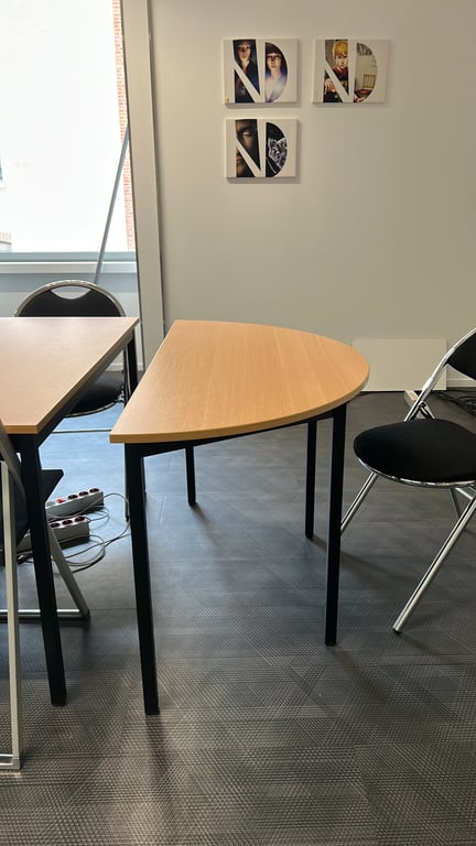 Table polyvalente 120x60 Chêne et Métal - face