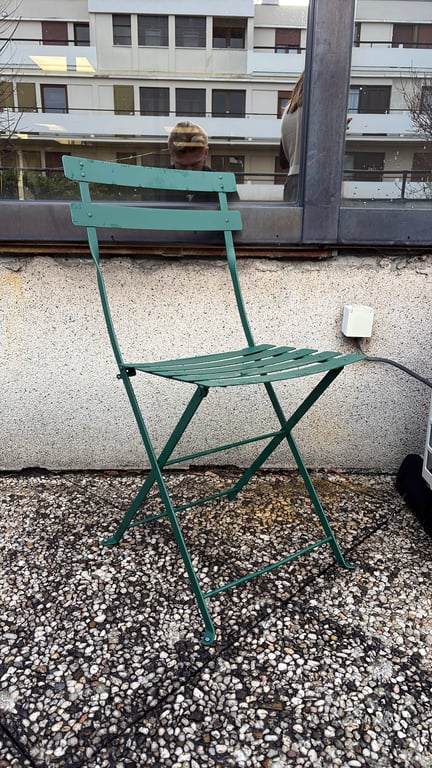 Chaise pliante en métal - 3-4