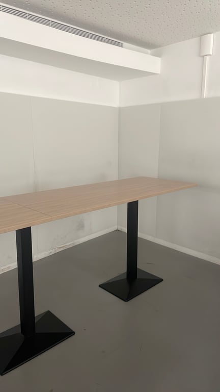 Table haute rectangulaire