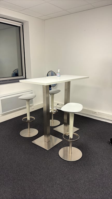 Tabouret haut Arper - 3-4