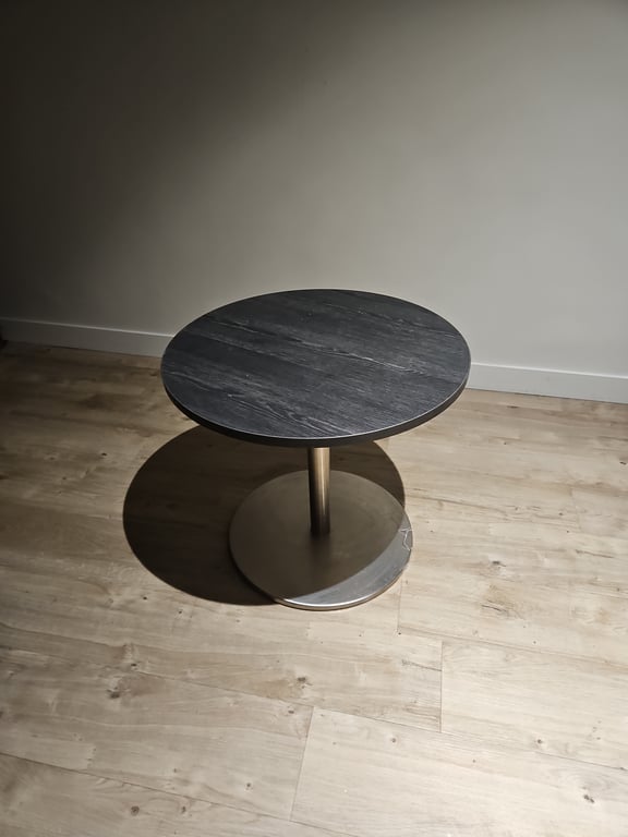 Table ronde 60x60 Noir et métal