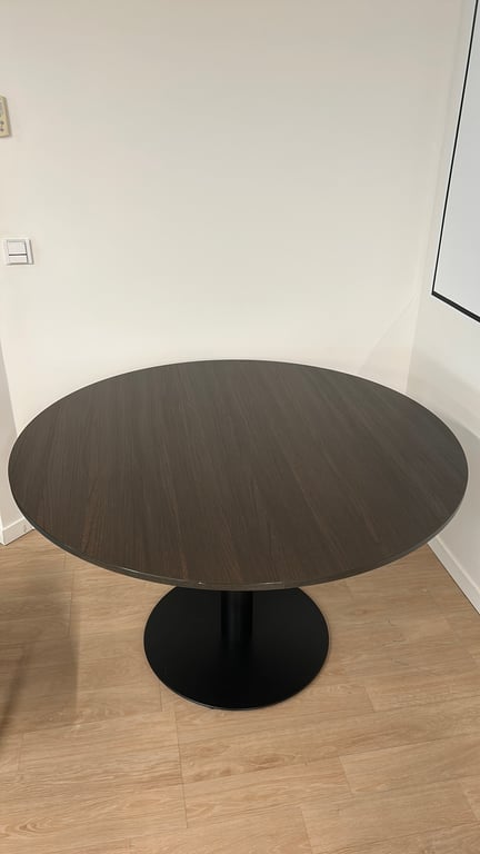 Table de réunion ronde 120x120 bois wenge - face