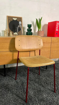 Chaise de cafétéria Iskos Berlin par Hay