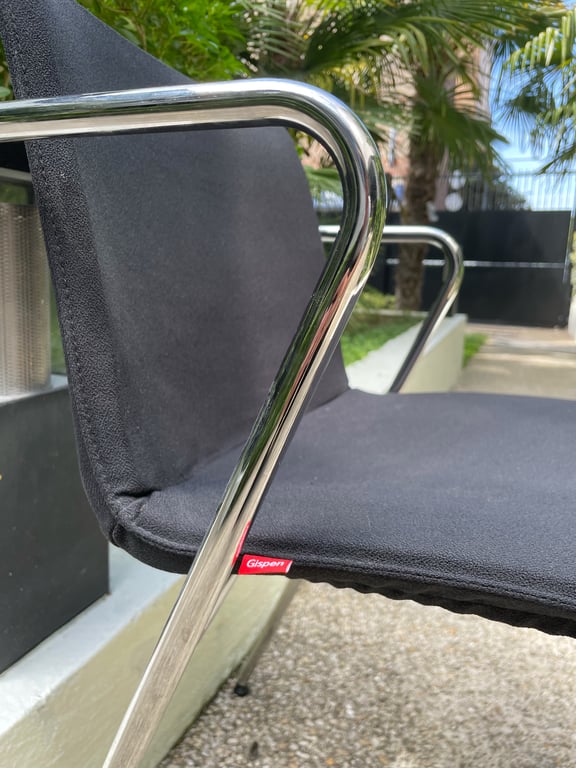 Chaise de réunion Nomi de Gispen
