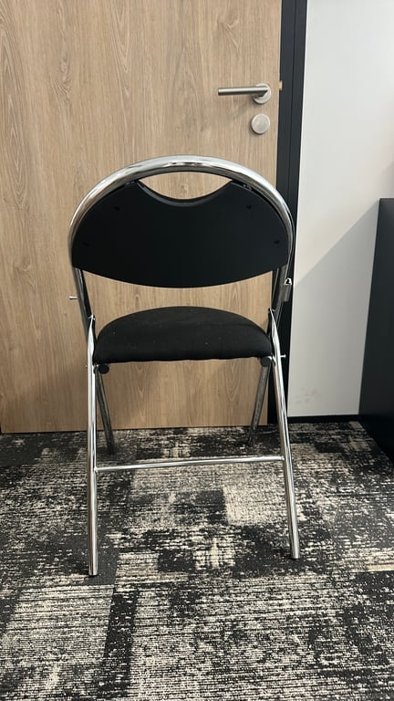 Chaise de réunion pliante noire - arriere