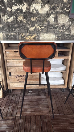 Chaise haute en cuir - 3-4