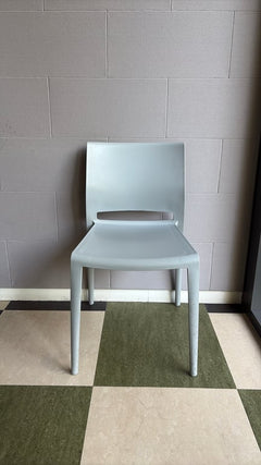 Chaise de cafétéria Bakhita