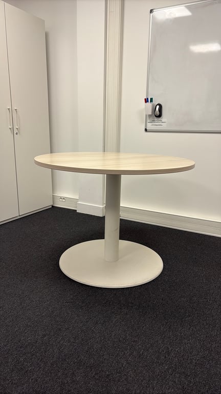Table ronde 100x100 Steelcase - 3-4