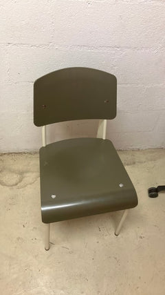 Chaise de réunion sans roulettes ni accoudoirs