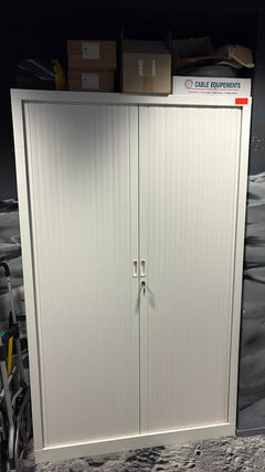 Armoire haute à portes coulissantes en métal blanc - 3-4