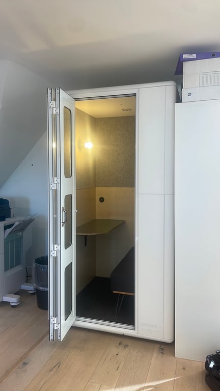 Cabine acoustique 1 place Wework Studiobricks Hallo