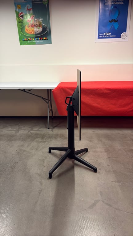 Table polyvalente rectangulaire rabattable - 3-4
