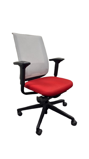 Fauteuil de bureau avec dossier en résille, accoudoirs réglables et piètement étoile