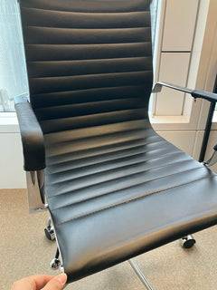 Fauteuil de bureau en simili cuir