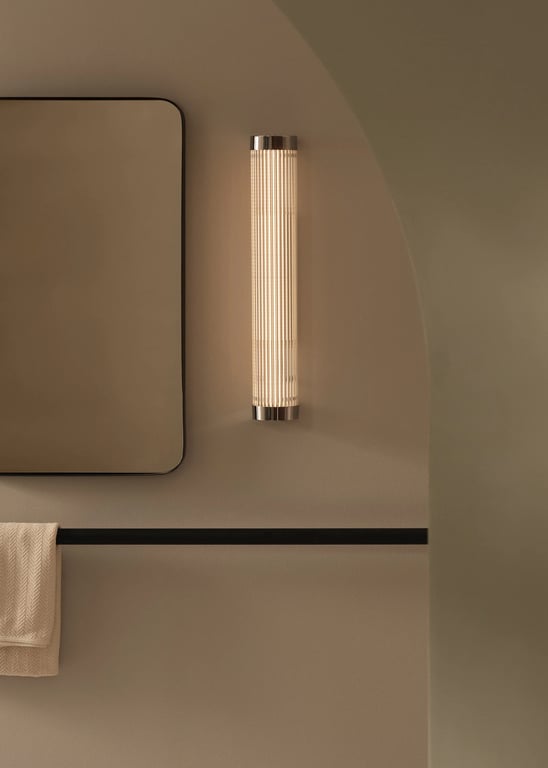 Applique murale LED en laiton poli
