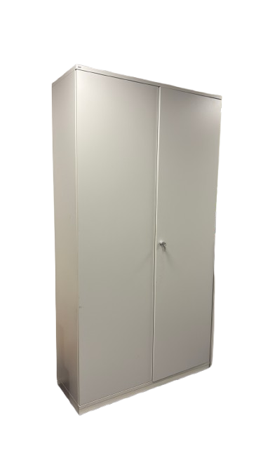 Armoire haute à portes battantes