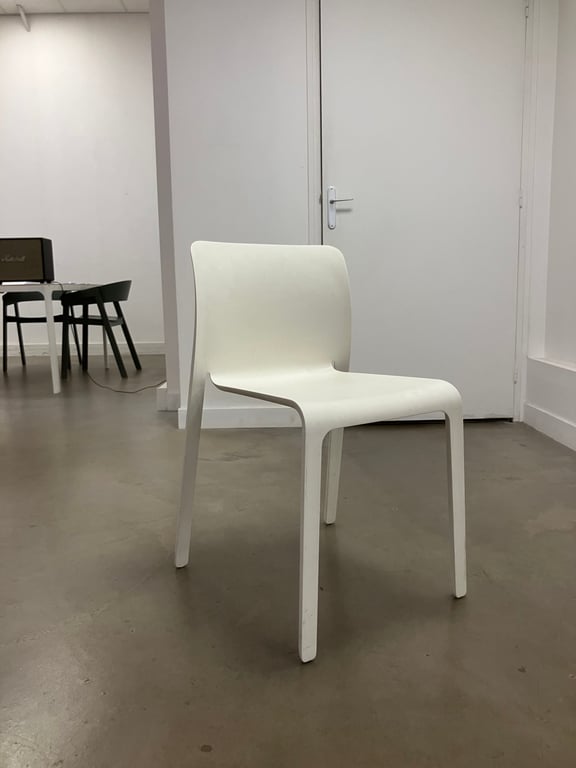 Chaise de réunion - Chaise polyuréthane blanche