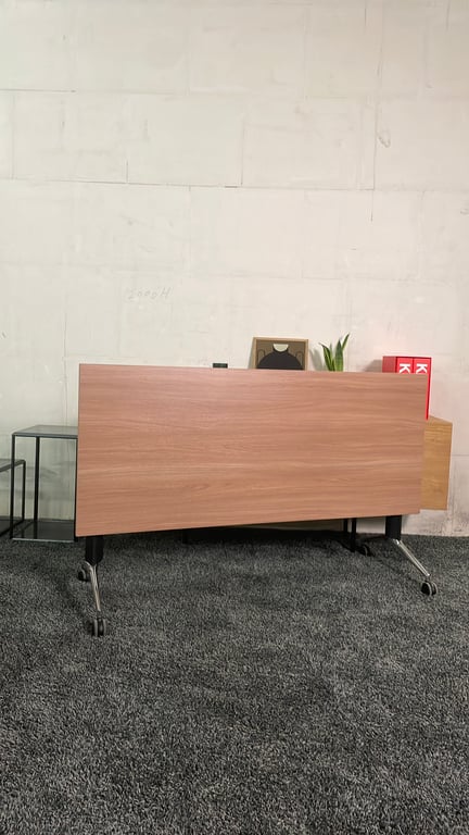 Table rectangulaire 160x67 Actiu - Rabattable - 3-4