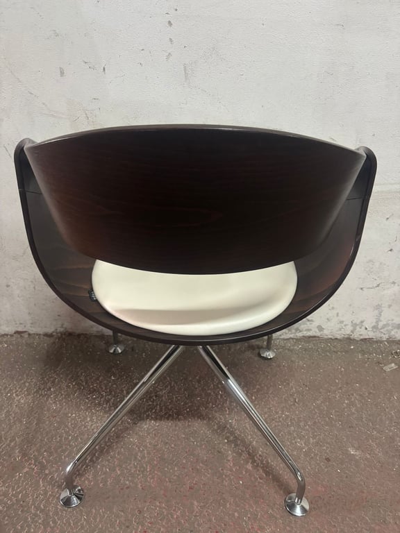 Fauteuil de réunion Vepa - modèle Embrace