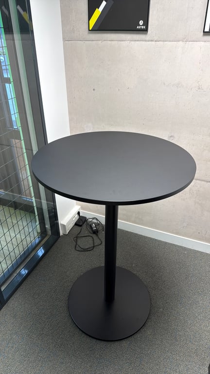 Table haute ronde 79x79 en métal noir - 3-4