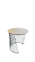 Table basse ronde métal noir et bois chêne clair
