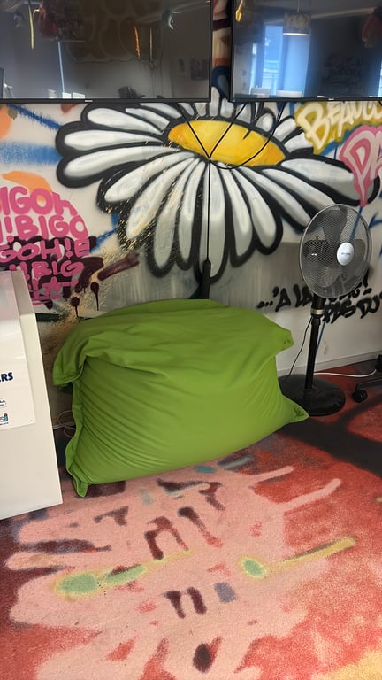 Pouf en Tissu Apple - 3-4