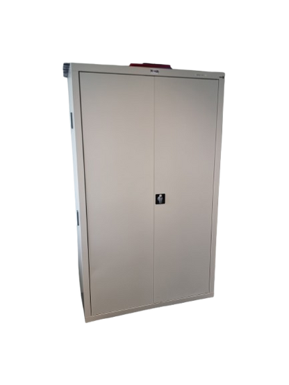 Armoire haute en métal avec portes battantes