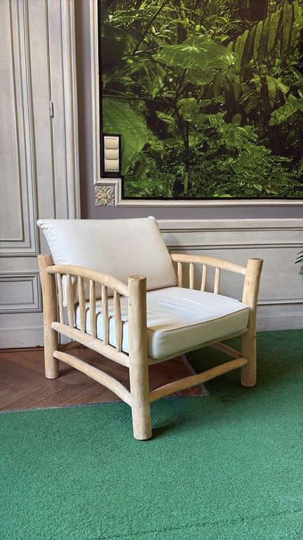 Fauteuil avec accoudoirs en bois et assise en tissu - 3-4