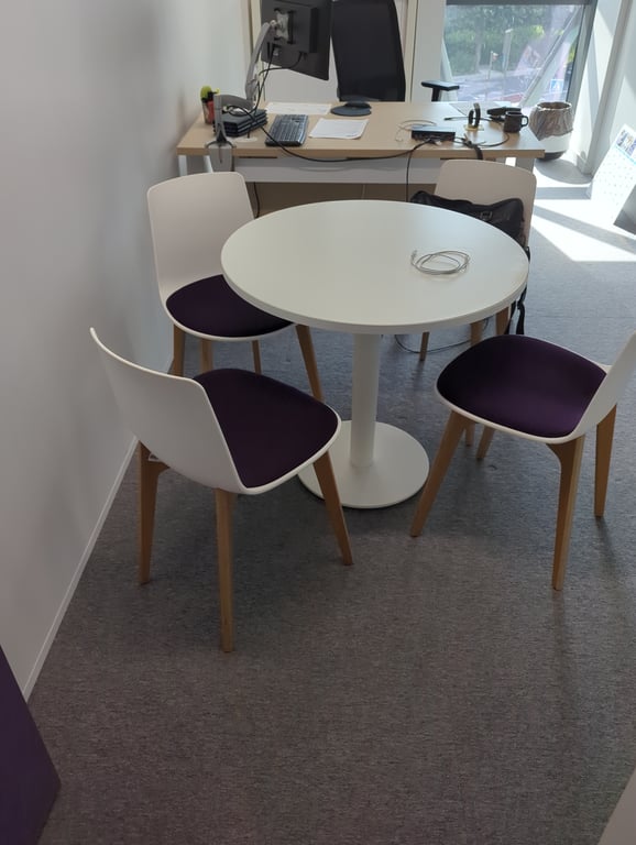 Table polyvalente ronde