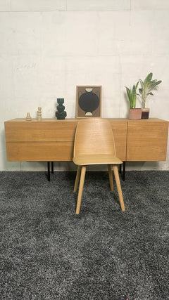 Chaise de cafétéria Muuto - face
