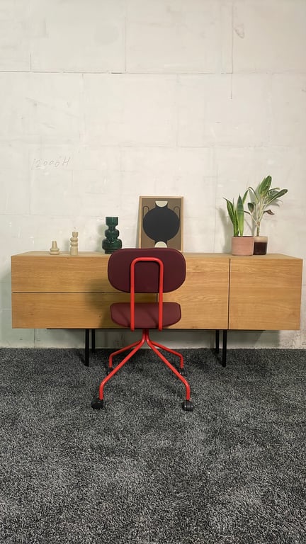 Chaise de réunion par Mdd - arriere
