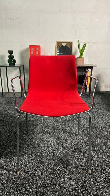 Chaise de réunion Arper Catifa 46 Rouge - face