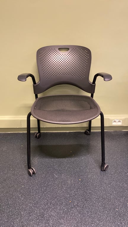 Chaise de réunion Herman Miller Caper Noir - 3-4