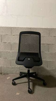 Fauteuil de bureau Interstuhl avec roulettes - ambiance