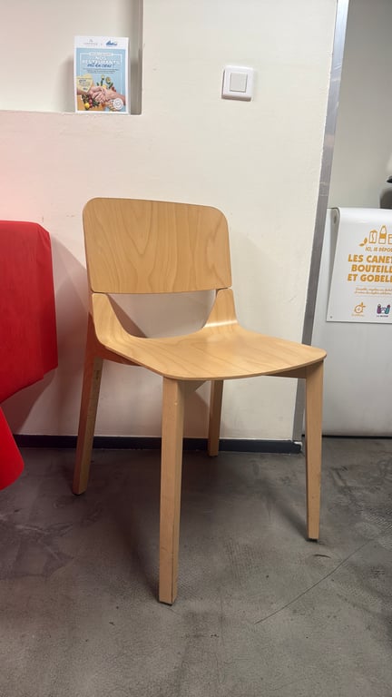 Chaise de cafétéria en bois - 3-4