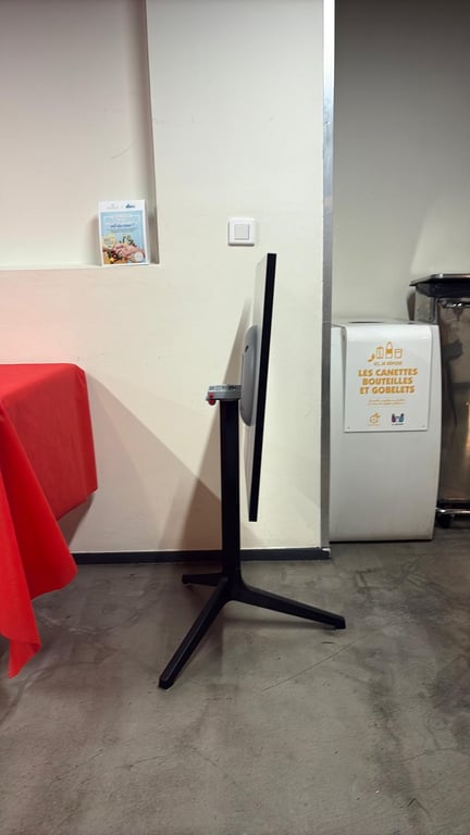 Table rectangulaire 60x60 en aluminium rabatable - 3-4