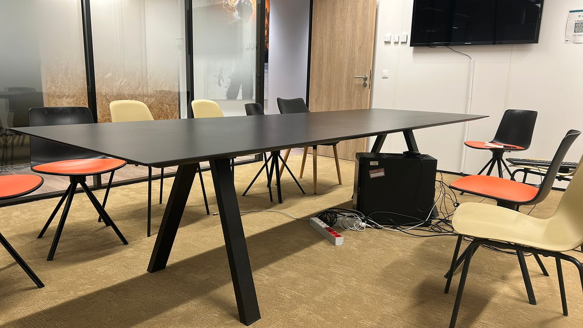 Table de réunion 300x100 - 3-4
