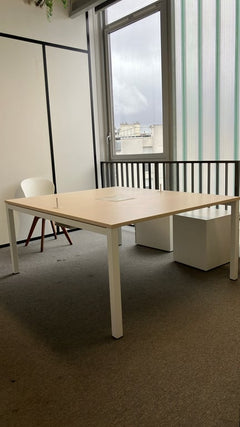 Sans marque - Bench2 places plateau bois pieds blanc - Bureau multiposte 2 places avec plateau bois et pieds blancs - face