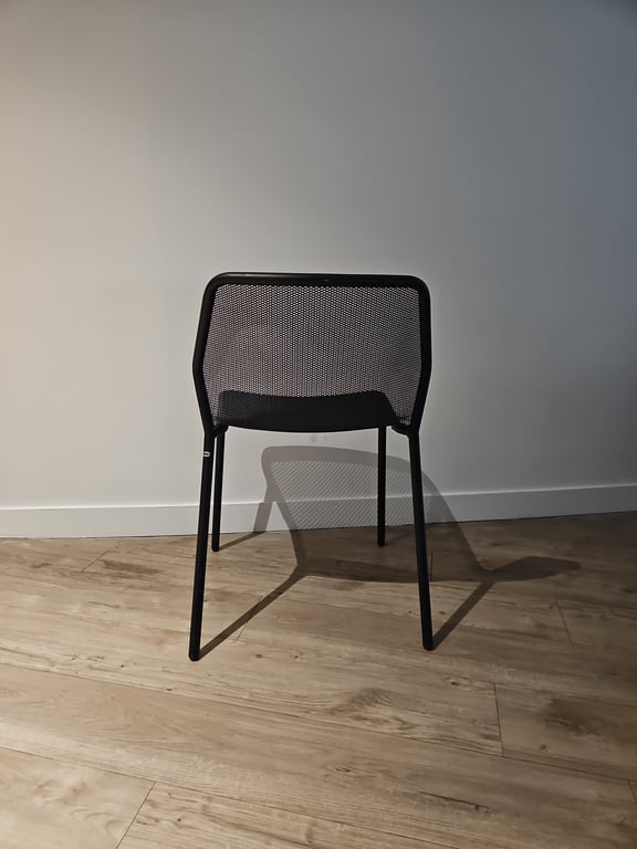 Chaise de cafétéria métal noir empilable - arriere