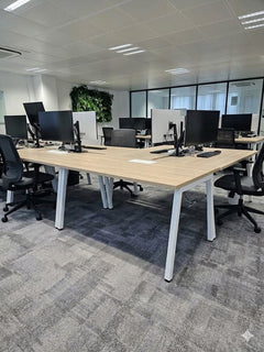 Bureau droit en 120X80 cm