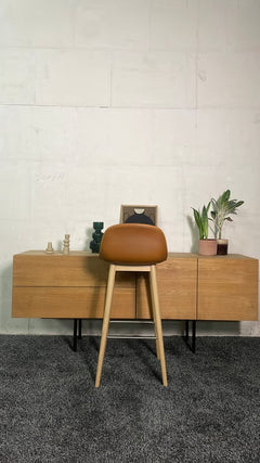 Tabouret haut Fiber stool par Muuto - arriere