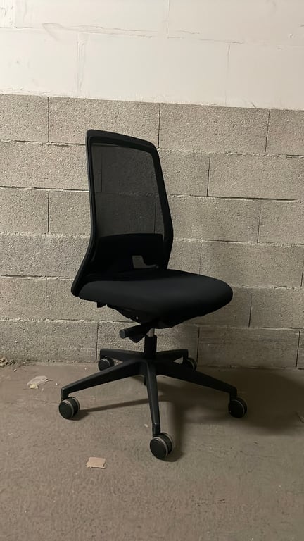 Fauteuil de bureau Interstuhl avec roulettes - 3-4