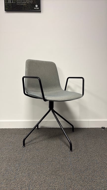 Chaise de réunion Inclass Varya lightgrey - 3-4