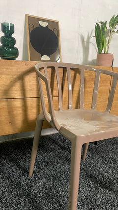 Chaise cafétéria Kartell Venice - ambiance
