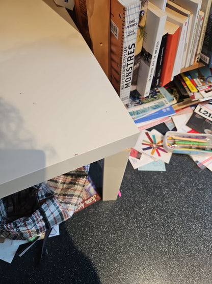 Table basse rectangulaire en mélaminé blanc