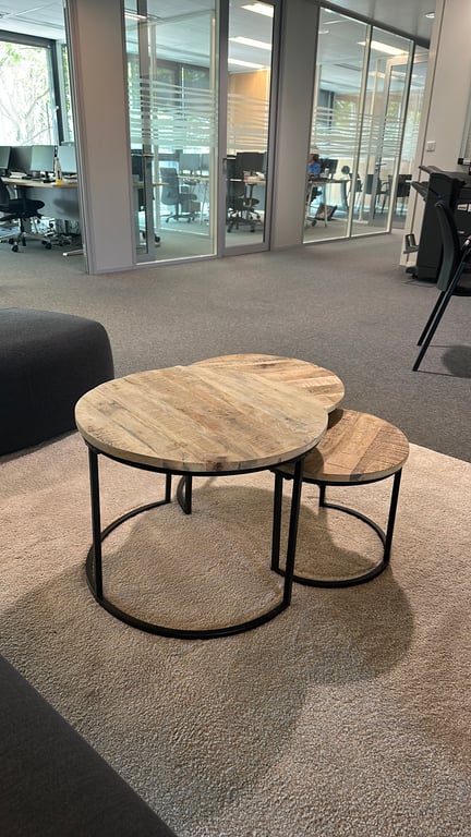Table basse gigogne en bois et métal - 3-4