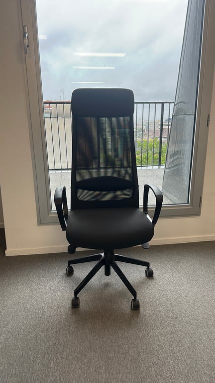 Fauteuil de bureau IKEA Markus Noir - face