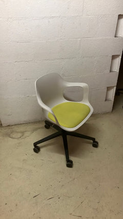 Chaise de réunion avec accoudoirs - Roulettes et pivotante