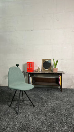 Chaise Piramide Bois - Spoinq - ambiance