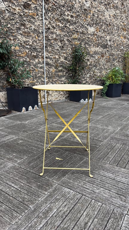 Table d'extérieur ronde 60x60 métal rabattable - 3-4